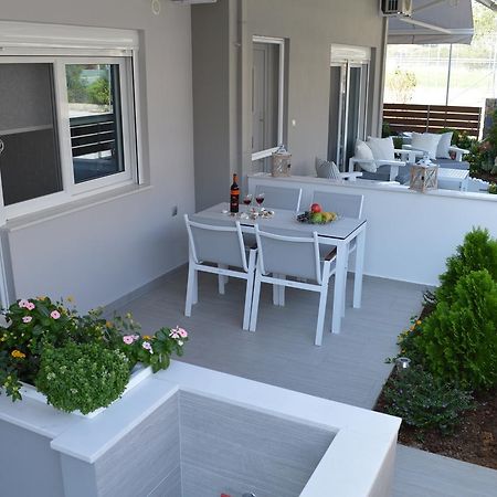 Aqua Luxury Villas Nea Poteidaia Luaran gambar